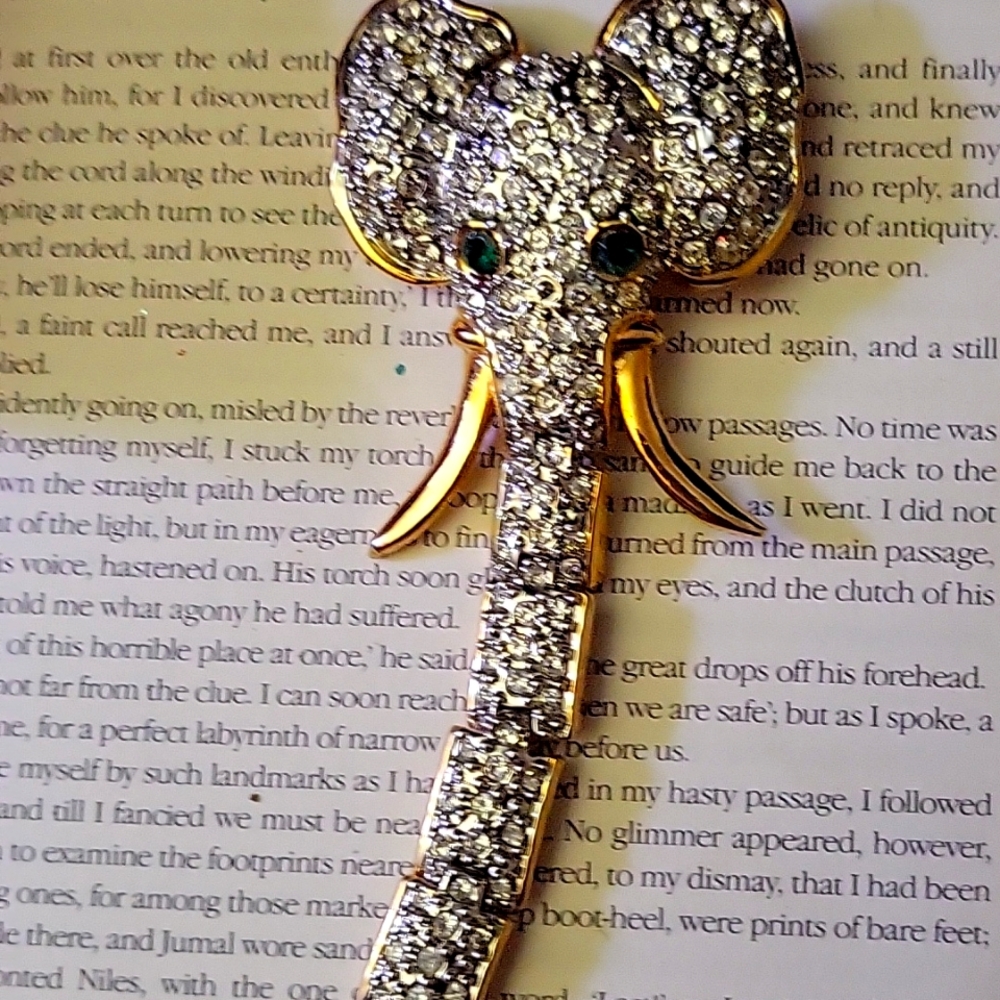 Brooch